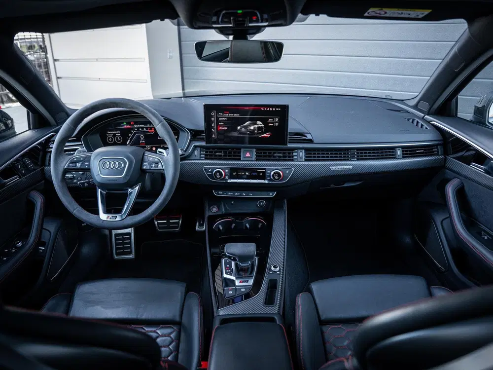 Audi RS4 2.9 TFSI quattro competition plus uit 2022, foto 10