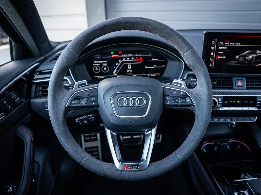 Audi RS4 2.9 TFSI quattro competition plus uit 2022, foto 19
