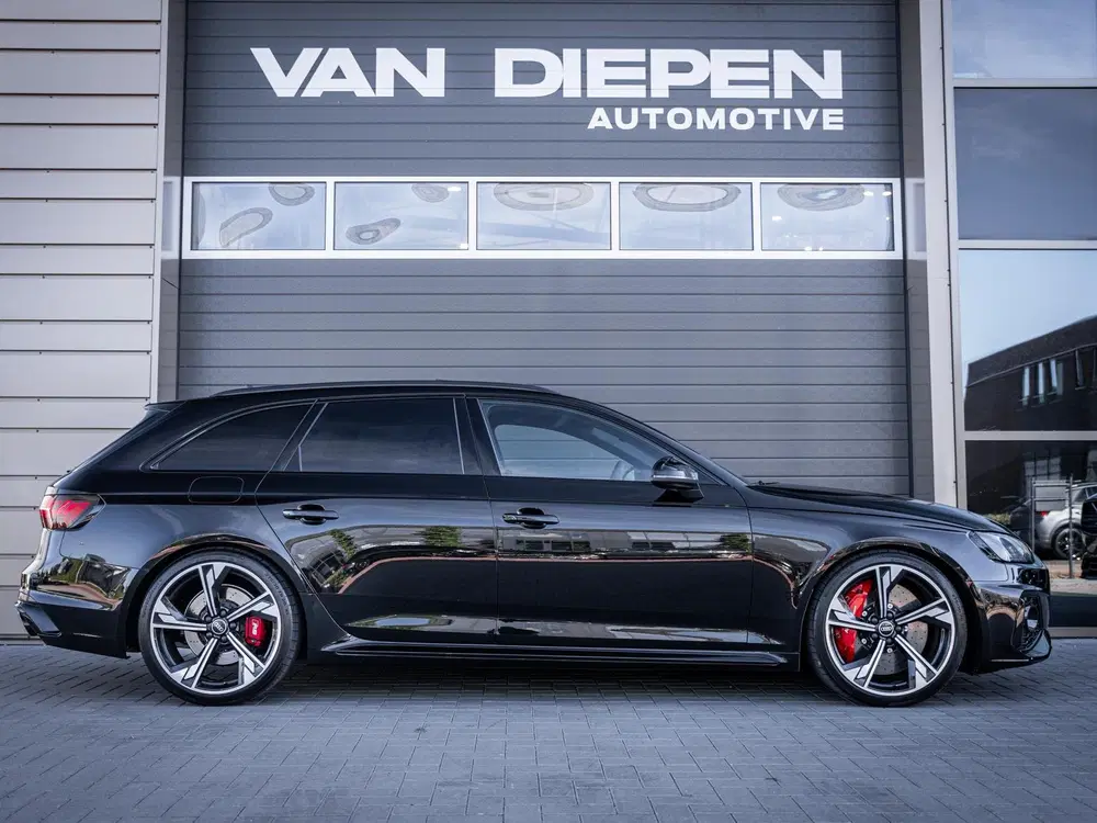 Audi RS4 2.9 TFSI quattro competition plus uit 2022, foto 5