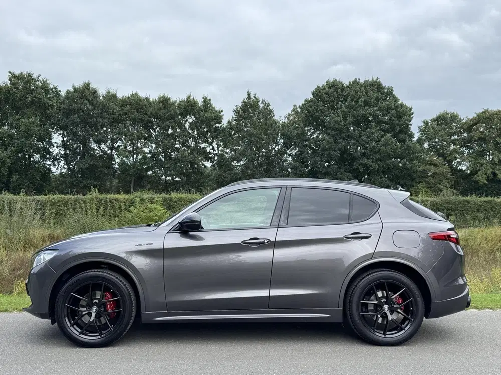 Alfa Romeo Stelvio 2.0tT Q4 Veloce uit 2019, foto 6