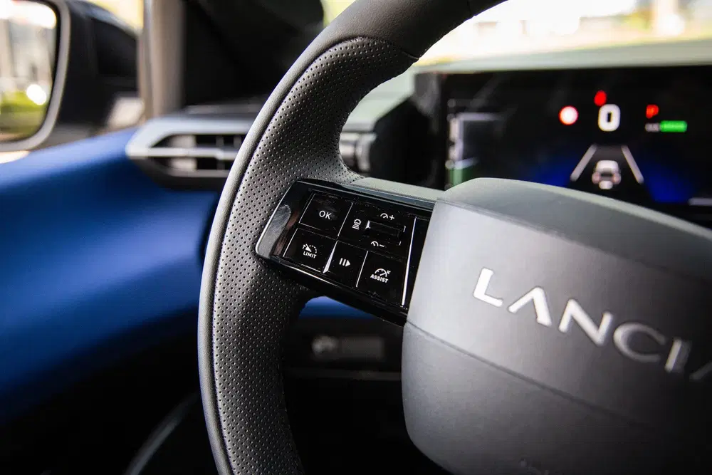 Lancia Ypsilon HF 54 kWh 280PK uit 2025, foto 16