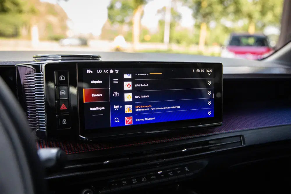 Lancia Ypsilon HF 54 kWh 280PK uit 2025, foto 20