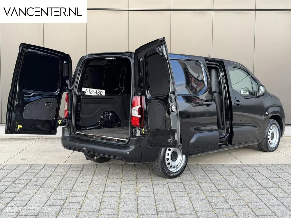 Opel Combo 1.5D L2 Lang Carplay Trekhaak Airco Zwart uit 2022, foto 8