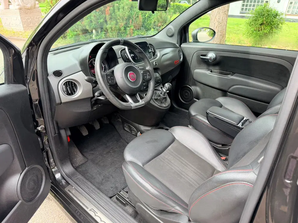 Fiat 500 1.0 70pk Hybrid Sport uit 2022, foto 11