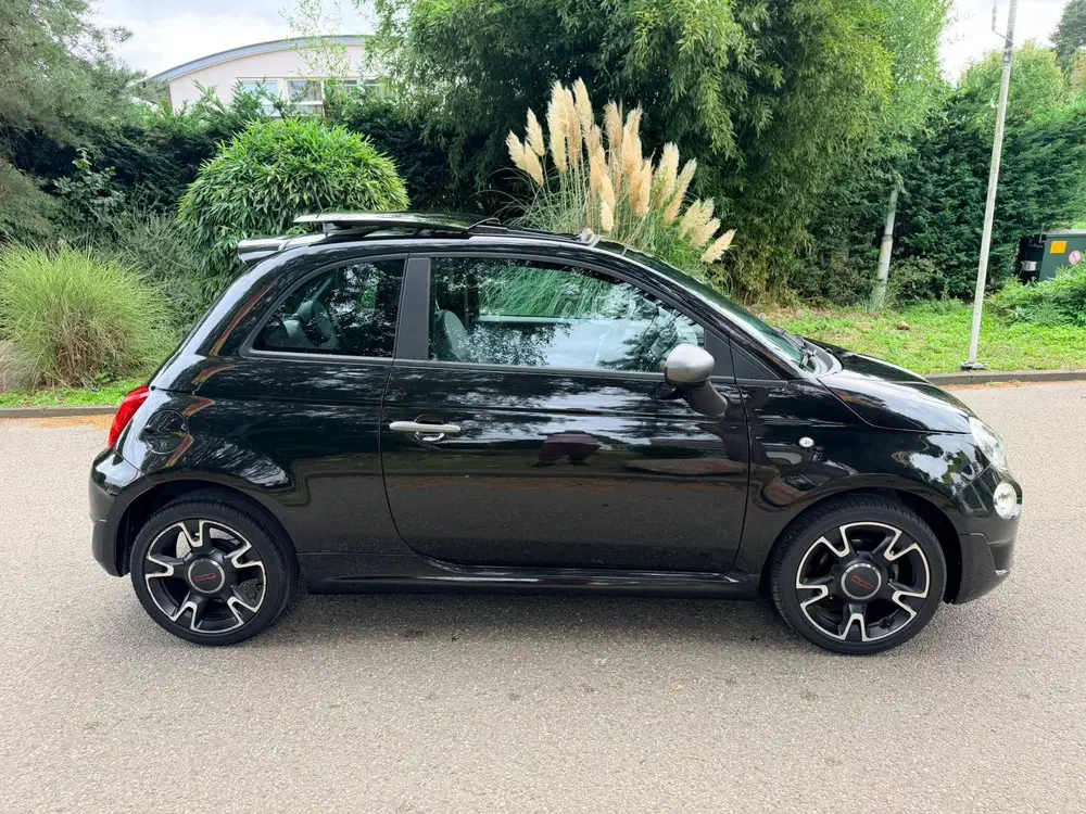Fiat 500 1.0 70pk Hybrid Sport uit 2022, foto 2