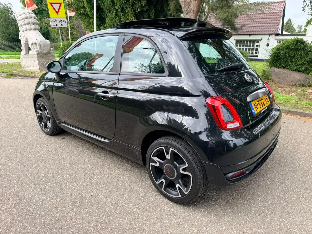 Fiat 500 1.0 70pk Hybrid Sport uit 2022, foto 9