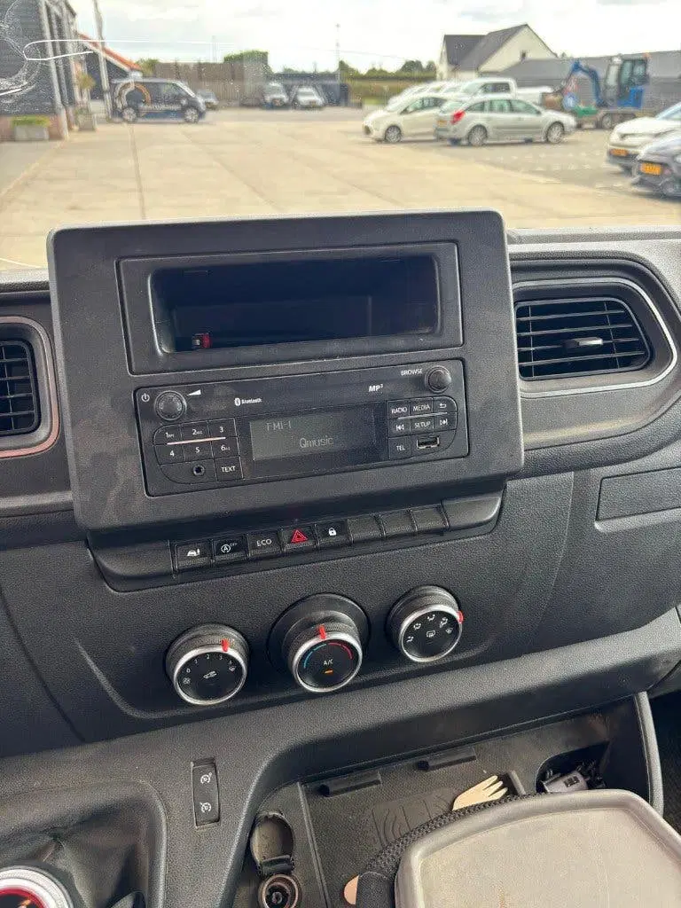 Renault Master GB 2.3 Energy dCi 165pk DL L3h2 T35 RWD Eu uit 2023, foto 8