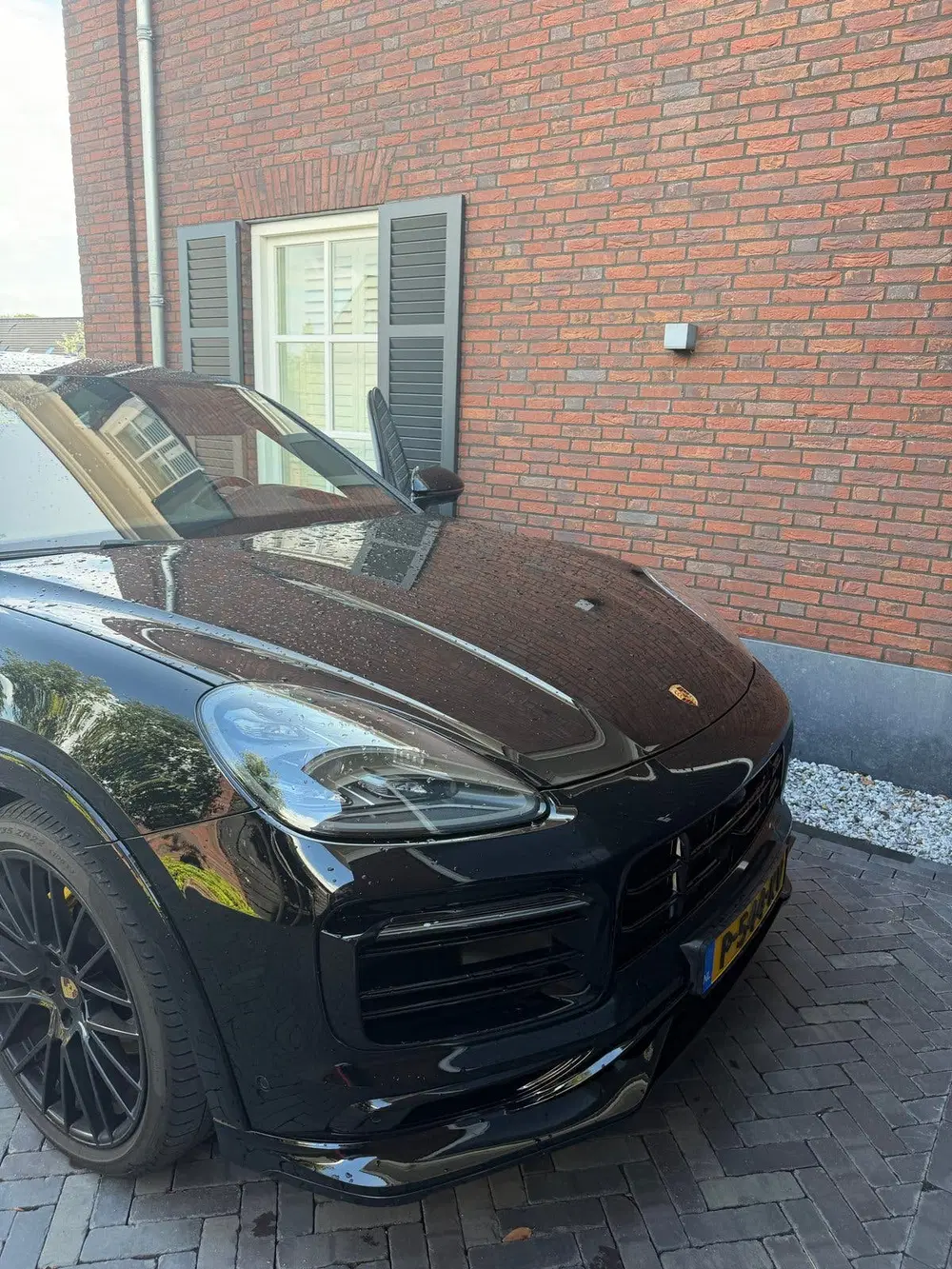 Porsche Cayenne Cayenne 3.0 V6 520pk E-hybrid 2022 Zwart T uit 2022, foto 2