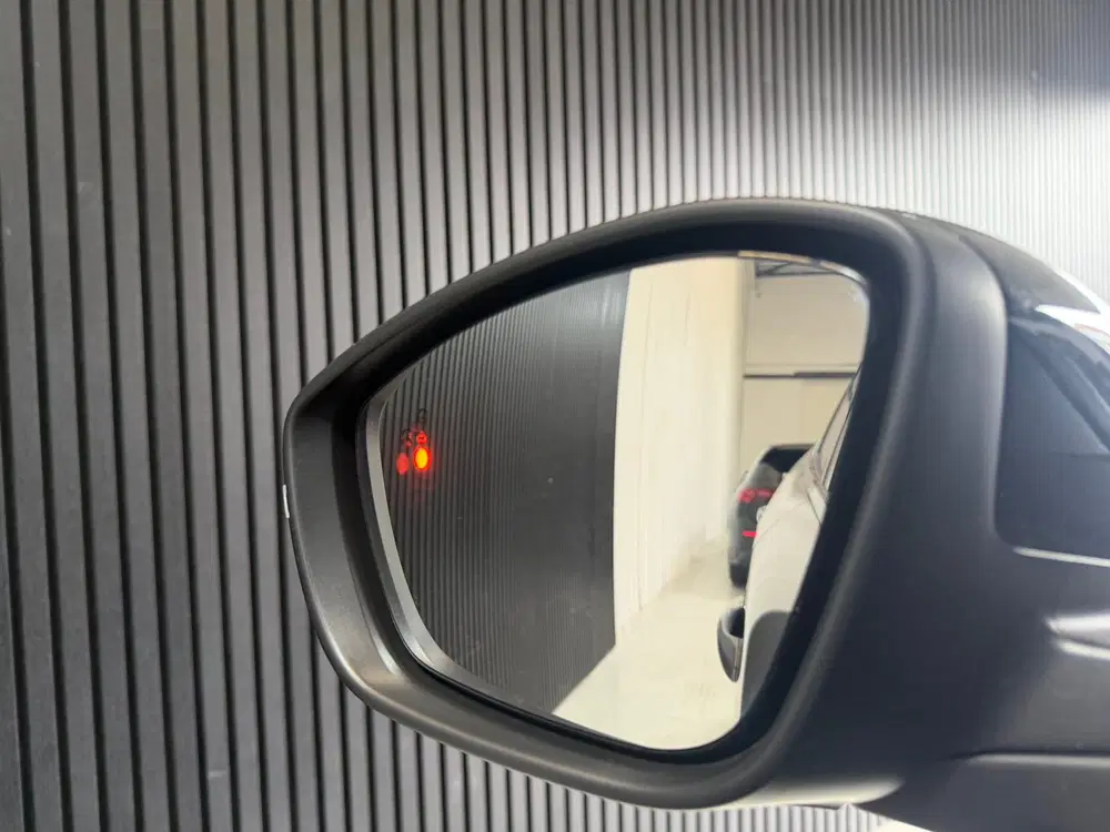 Peugeot 2008 Peugot 2008 GT 1.2 Hybride uit 2026, foto 15