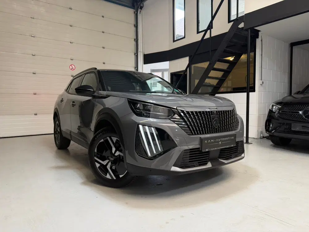 Peugeot 2008 Peugot 2008 GT 1.2 Hybride uit 2026, foto 2
