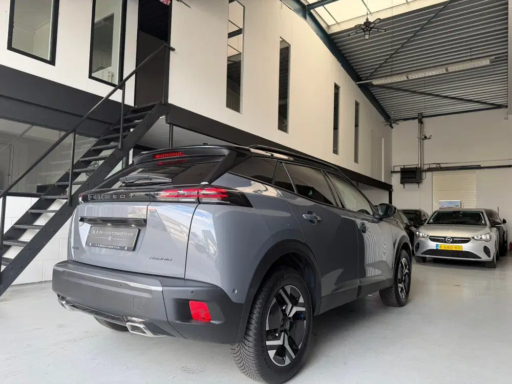 Peugeot 2008 Peugot 2008 GT 1.2 Hybride uit 2026, foto 7