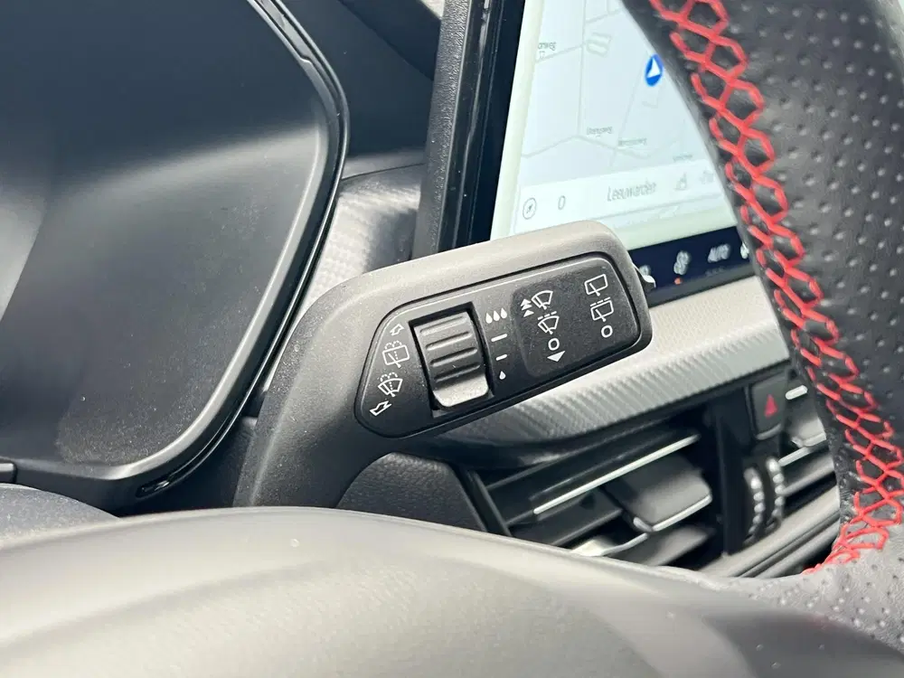Ford Kuga 2.5 FHEV ST-Line 190pk uit 2025, foto 13
