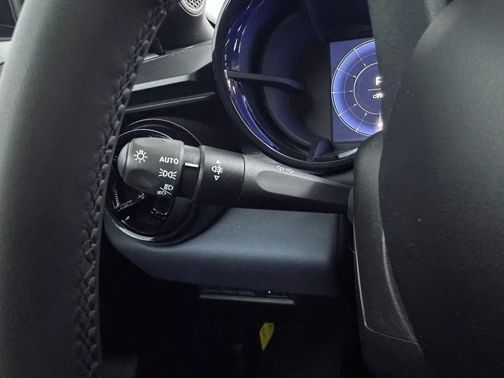 Alfa Romeo Junior Elettrica 54 kWh Climate control uit 2025, foto 13