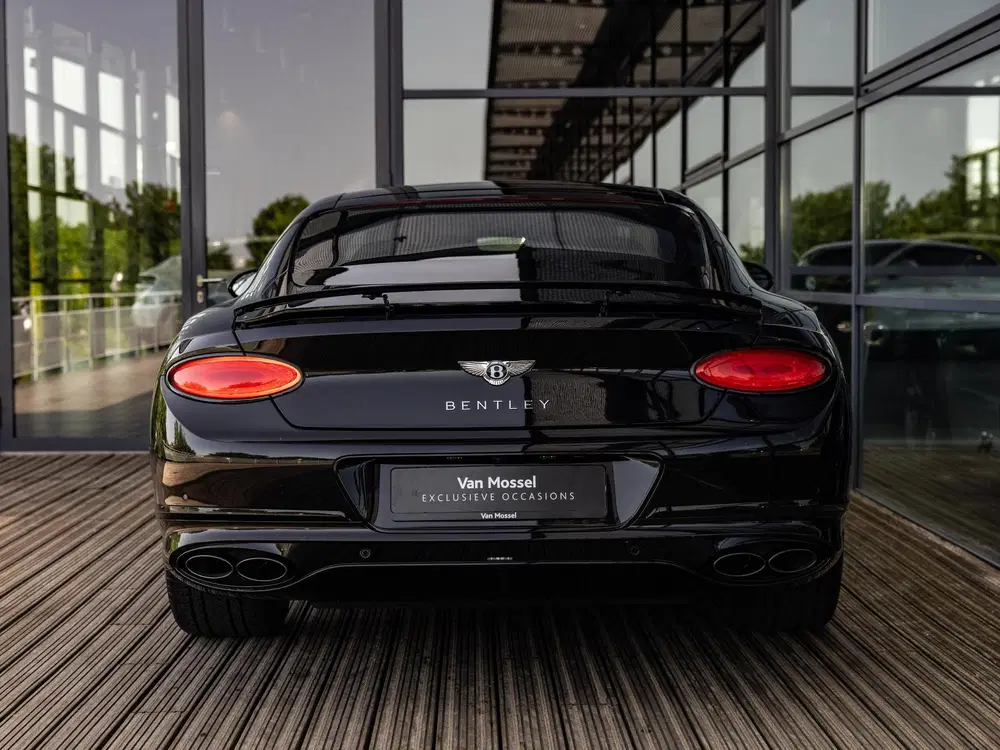 Bentley Continental GT 4.0 V8 S uit 2024, foto 5