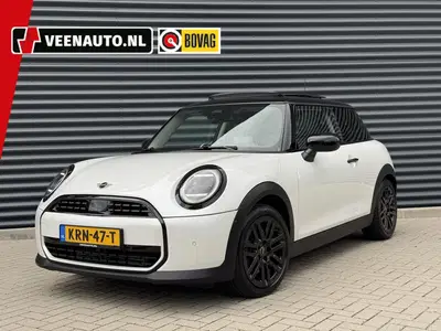 Mini Cooper C 1.5 Cooper C Pano uit 2024