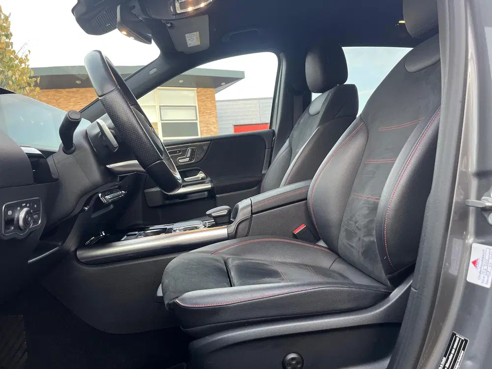 Mercedes-Benz B-Klasse 200 Business Solution AMG uit 2019, foto 8