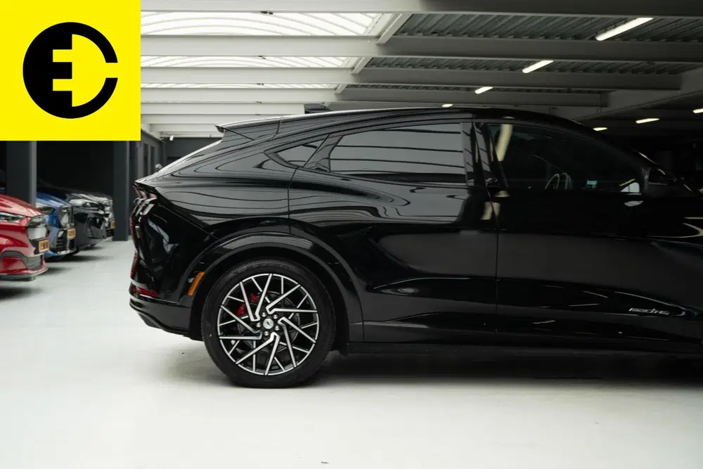 Ford Mustang Mach-E GT Extended AWD 98 kWh uit 2024, foto 14
