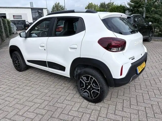 Dacia Spring 2024 uit 2024, foto 11