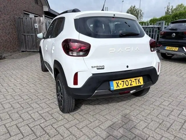 Dacia Spring 2024 uit 2024, foto 12