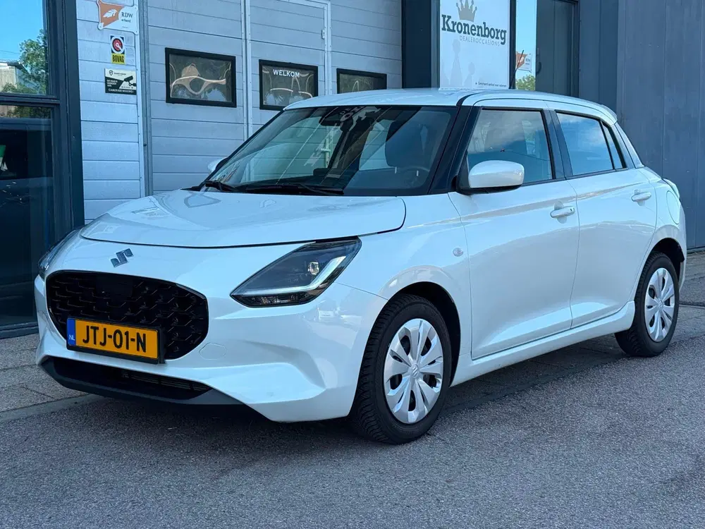 Suzuki Swift 1.2 Smart Hybrid uit 2026, foto 3