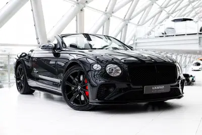 Bentley Continental GTC 4.0 V8 uit 2022