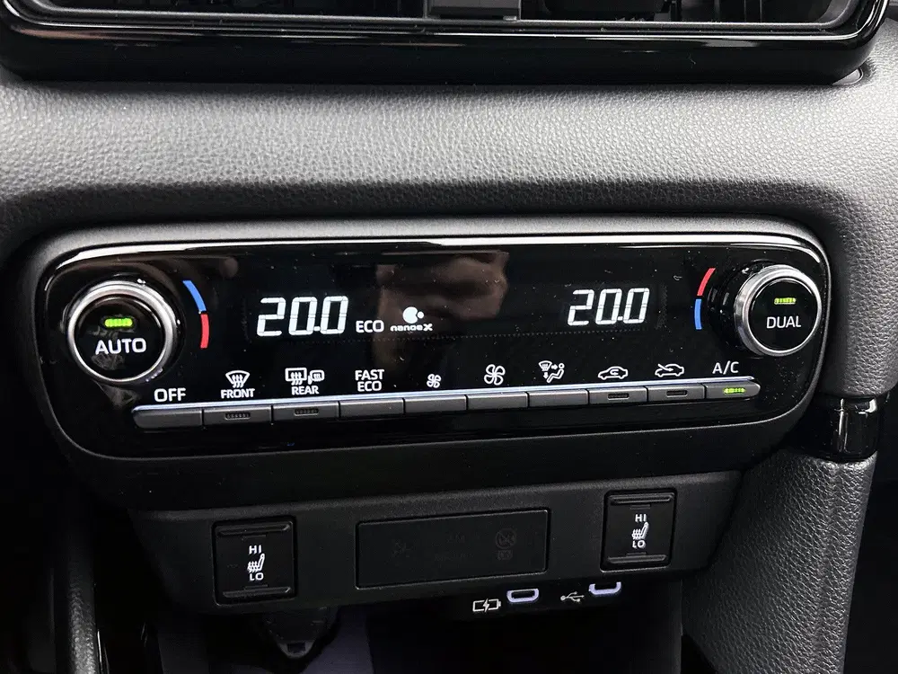Toyota Yaris 1.5 Hybrid 130 Executive uit 2024, foto 13