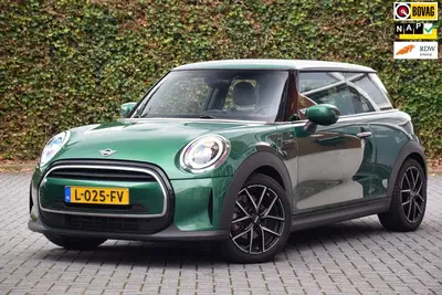 Mini Cooper 1.5 Cooper Leder uit 2021