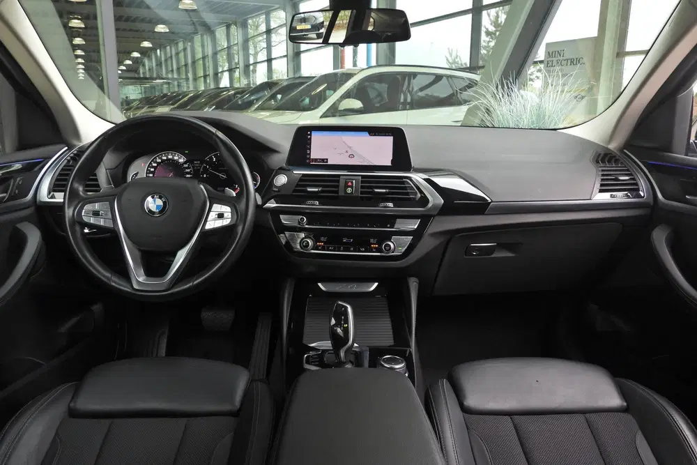 BMW X4 xDrive30i xLine Automaat uit 2020, foto 3