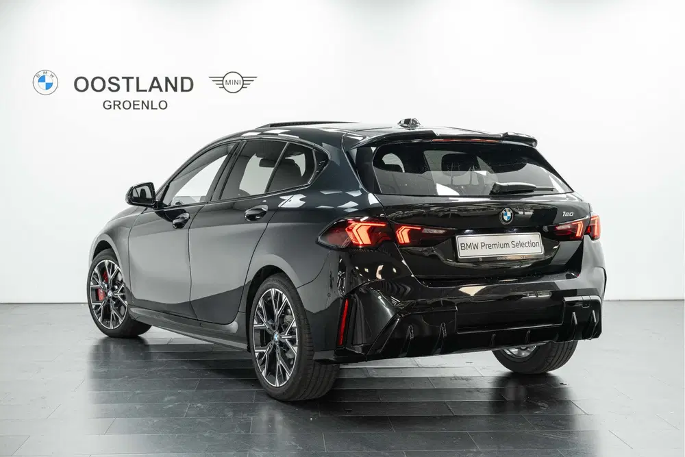 BMW 1-serie 120 M Sport Automaat uit 2026, foto 12