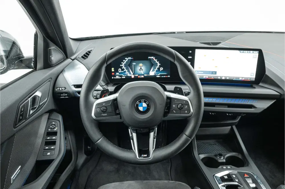 BMW 1-serie 120 M Sport Automaat uit 2026, foto 14