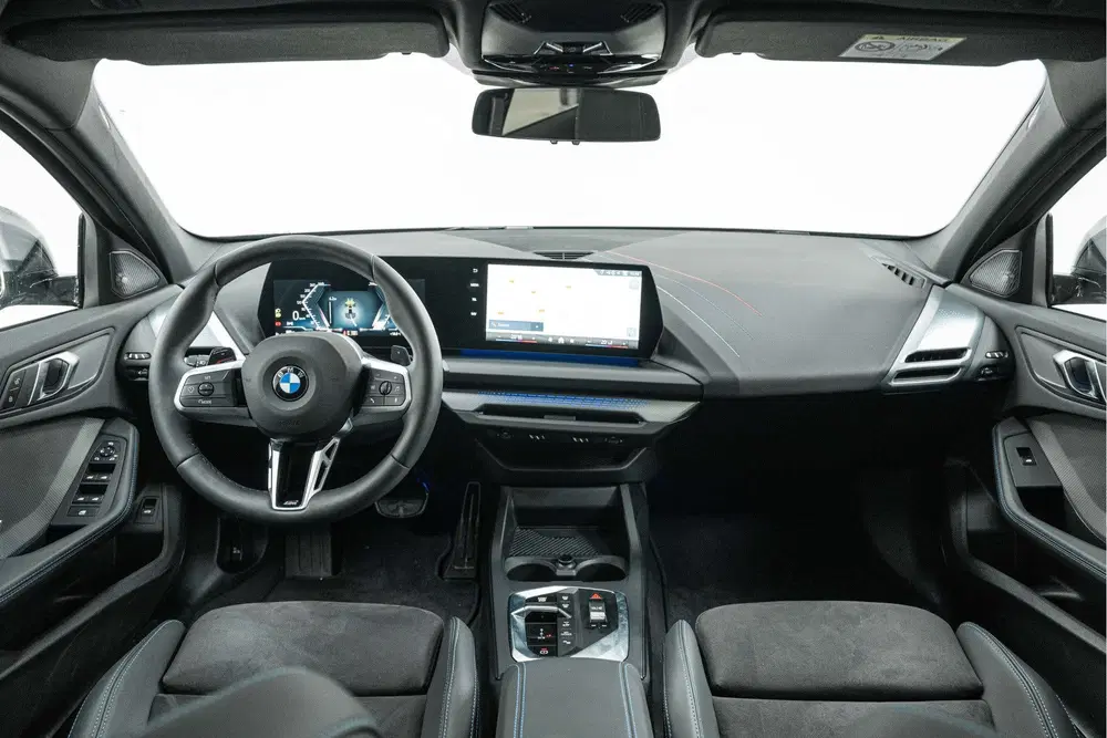BMW 1-serie 120 M Sport Automaat uit 2026, foto 4