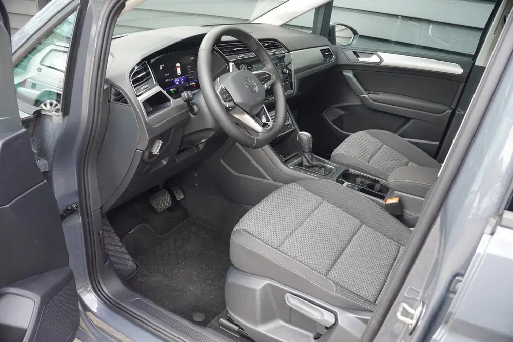 Volkswagen Touran 1.5 TSI Comfortline uit 2025, foto 8