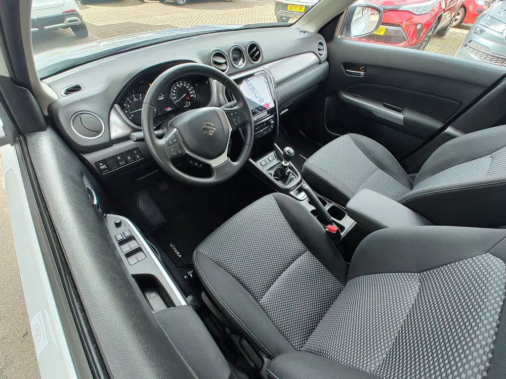 Suzuki Vitara 1.4 BOOSTERJET SMART HYBRID SELECT Keyless uit 2025, foto 13