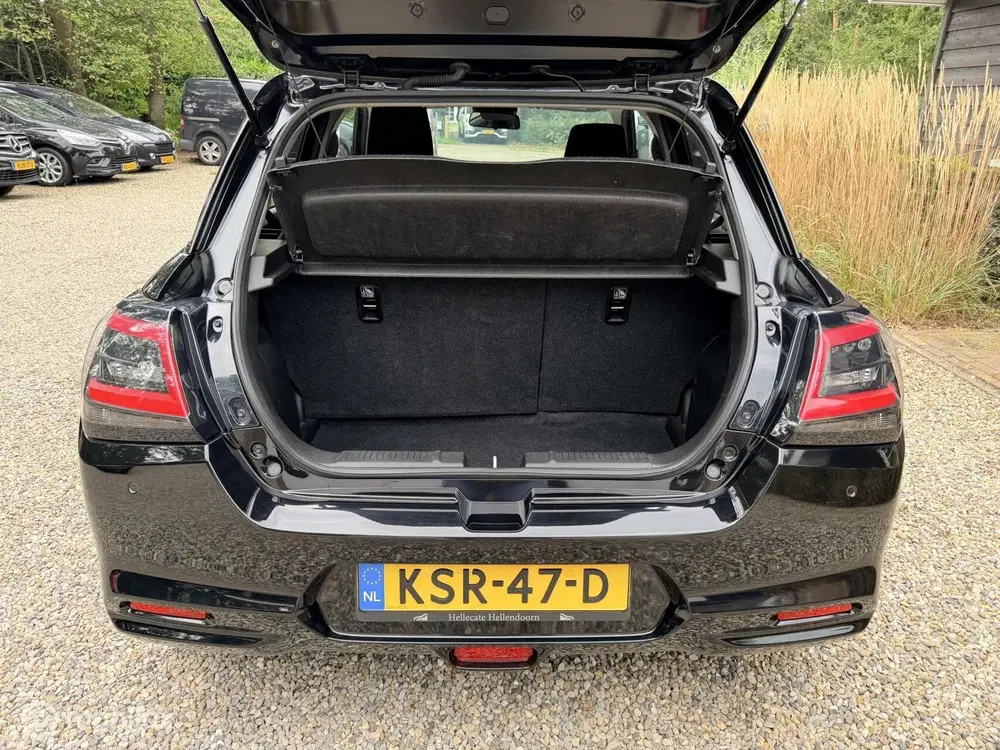 Suzuki Swift 1.2 Select Smart Hybrid uit 2025, foto 7