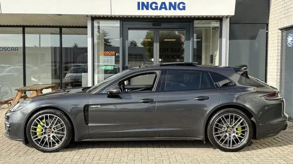 Porsche Panamera 2.9 4 E-Hybrid uit 2021, foto 2