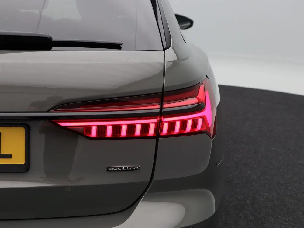 Audi A6 50 TFSi e 299 Pk quattro S-Line uit 2023, foto 14