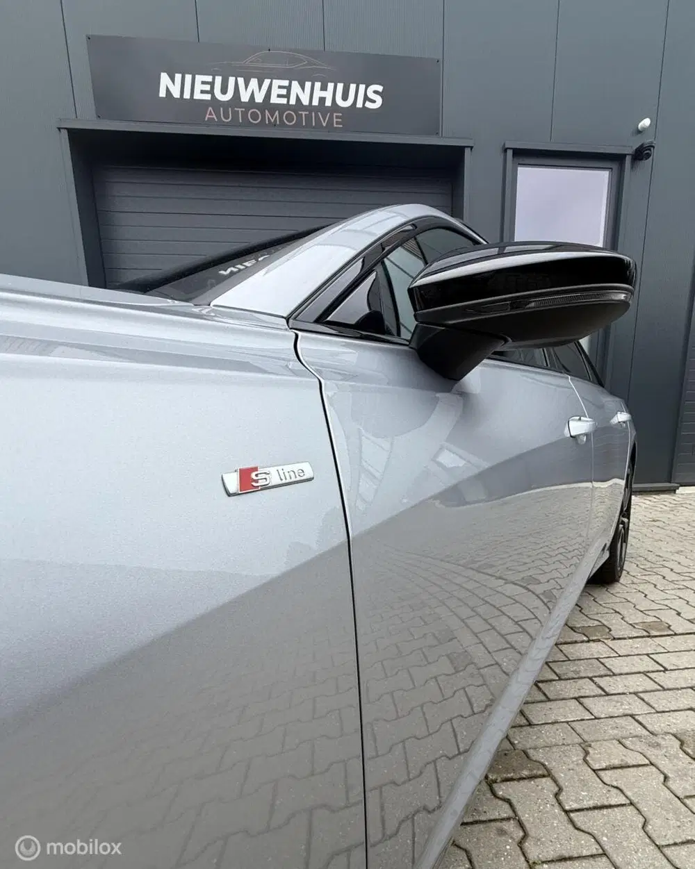 Audi A6 55TFSIe quattro Competition Matrix l Pano uit 2023, foto 15