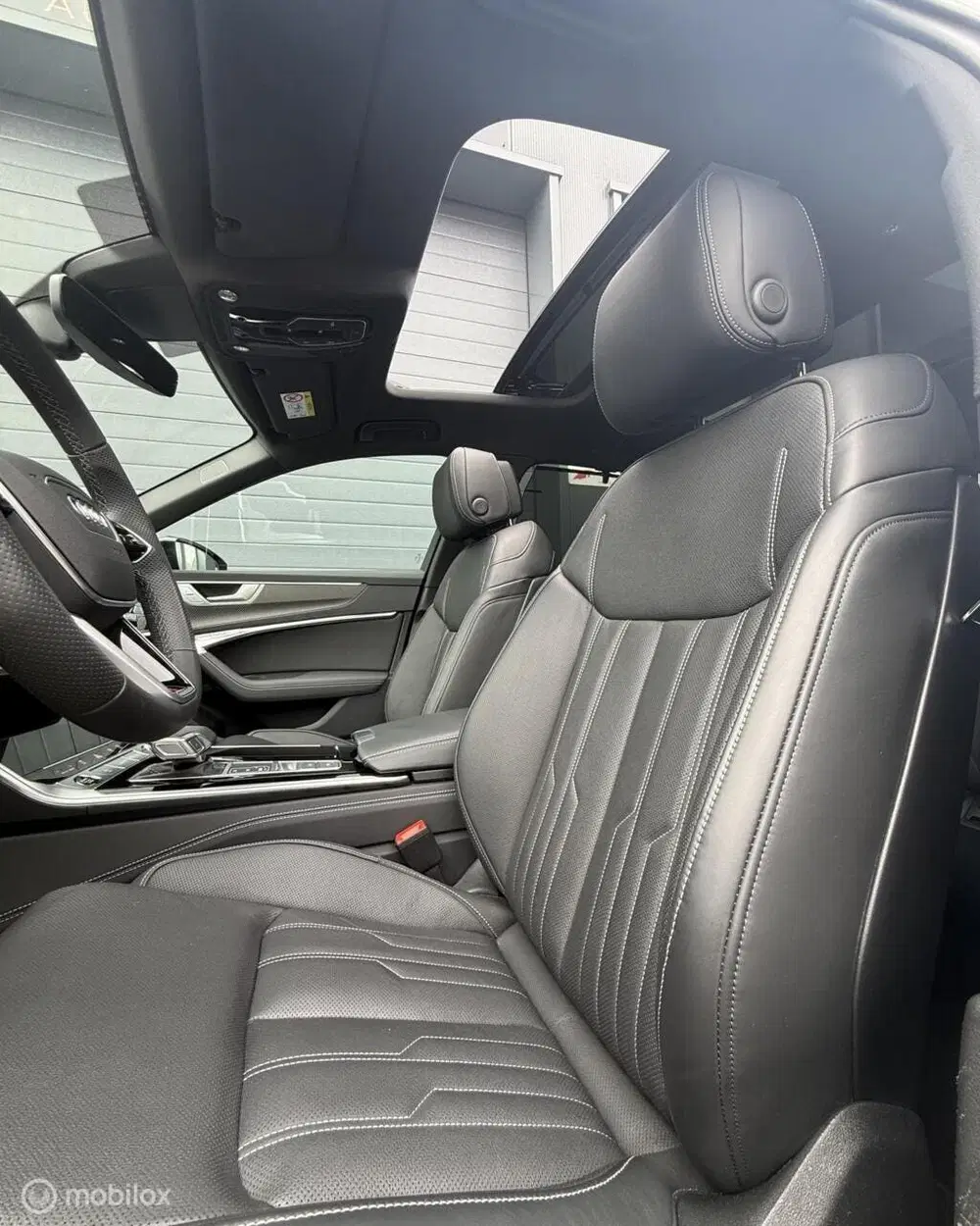 Audi A6 55TFSIe quattro Competition Matrix l Pano uit 2023, foto 5