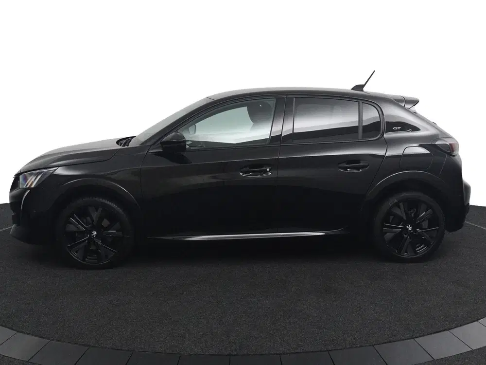 Peugeot 208 1.2 GT uit 2022, foto 13