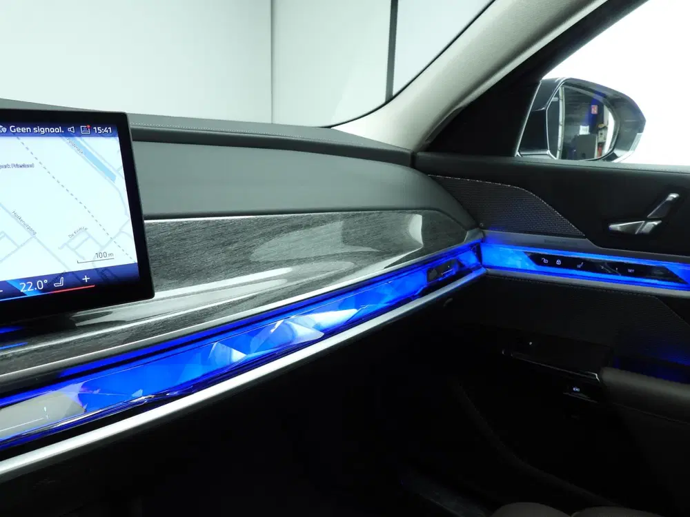 BMW i7 xDrive60 106 kWh uit 2023, foto 10