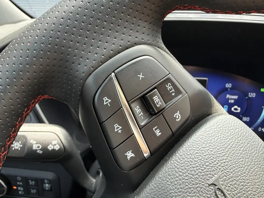 Ford Kuga 2.5 PHEV e-CVT 225pk ST-Line X uit 2024, foto 14
