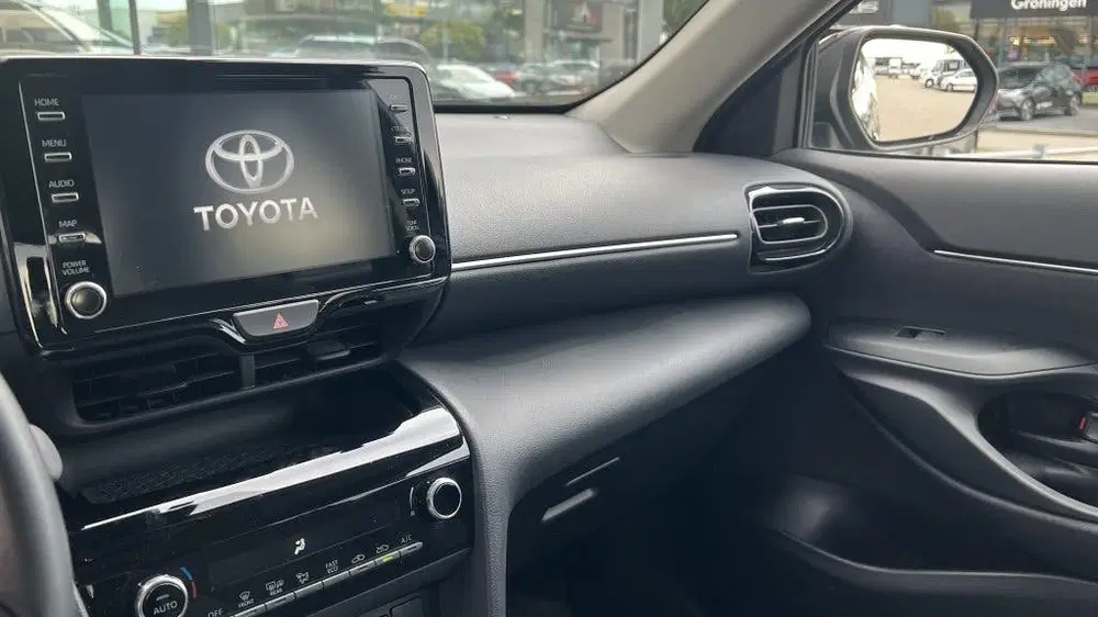Toyota Yaris Cross 1.5 Hybrid Dynamic uit 2022, foto 15