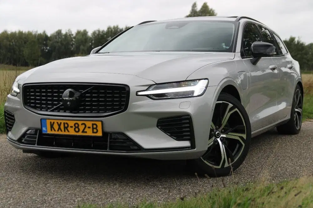 Volvo V60 T8 Recharge AWD Long Range uit 2024