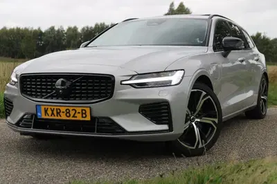 Volvo V60 T8 Recharge AWD Long Range uit 2024