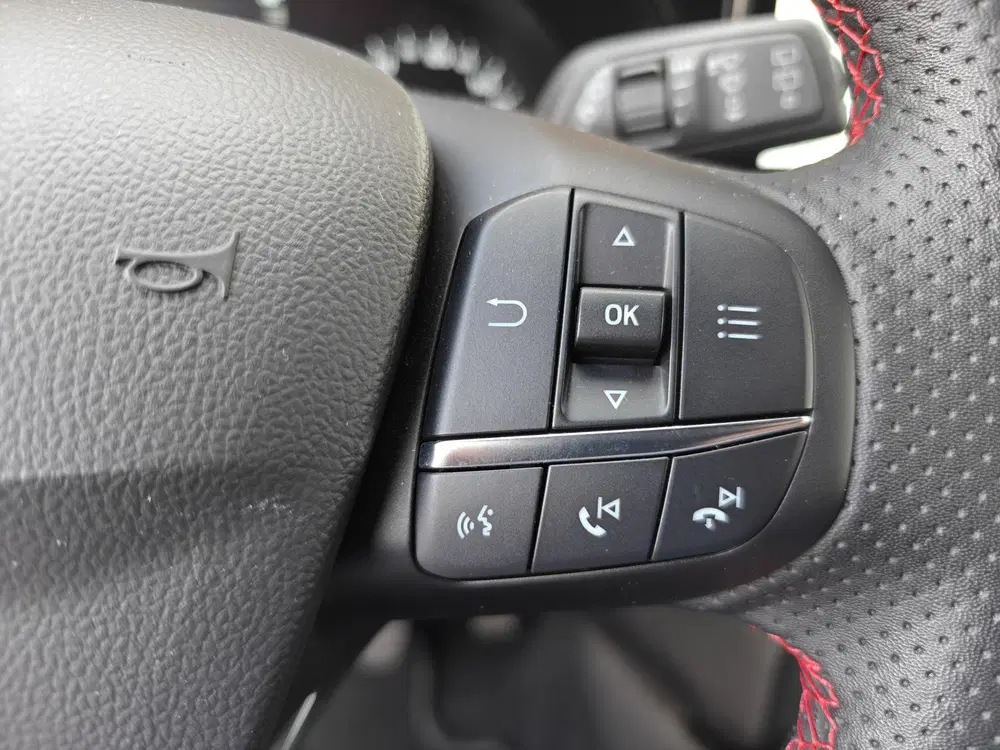 Ford Focus 1.0 EcoBoost Hybrid ST Line uit 2022, foto 14