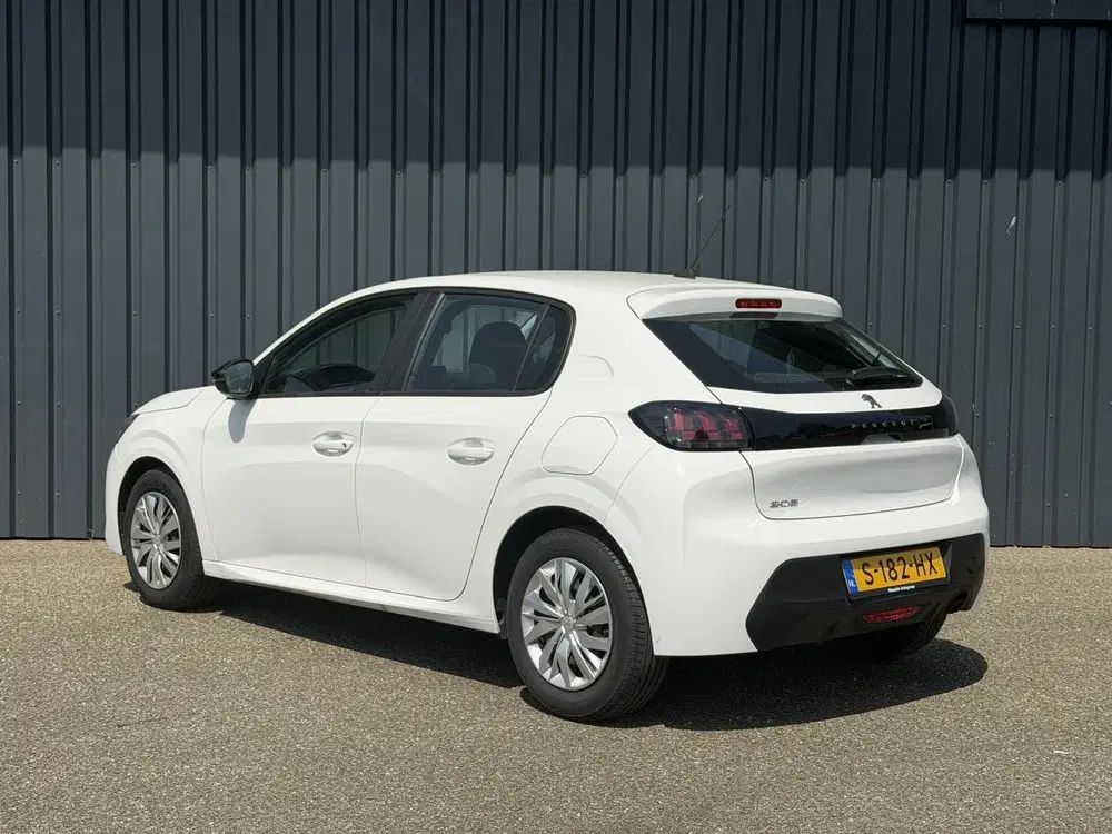 Peugeot 208 1.2 PureTech Active uit 2023, foto 5