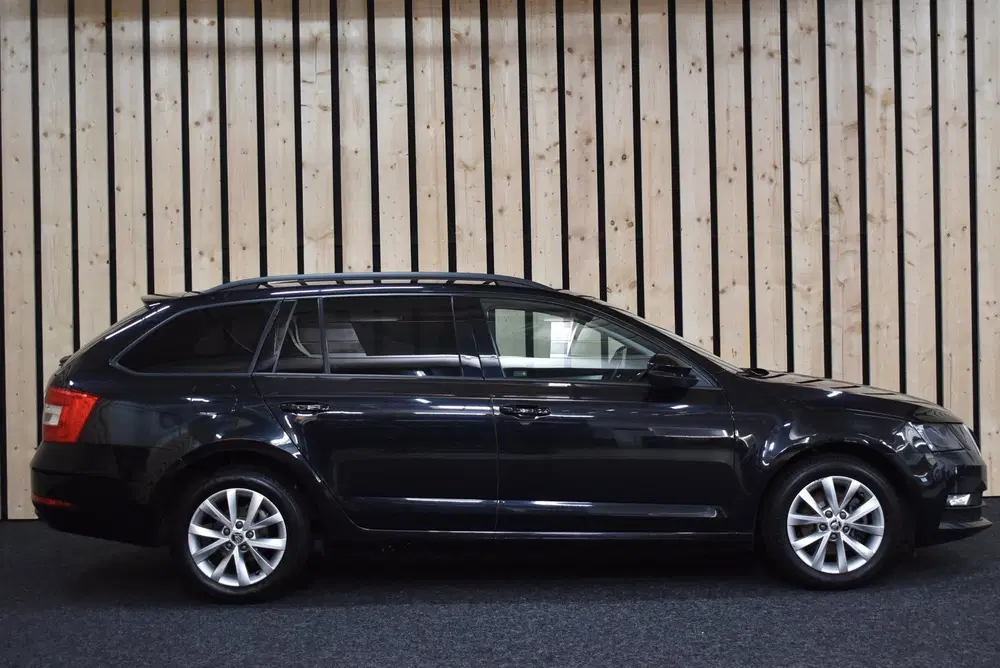 Skoda Octavia 1.0 TSI Greentech Business Edition CarPl uit 2019, foto 7