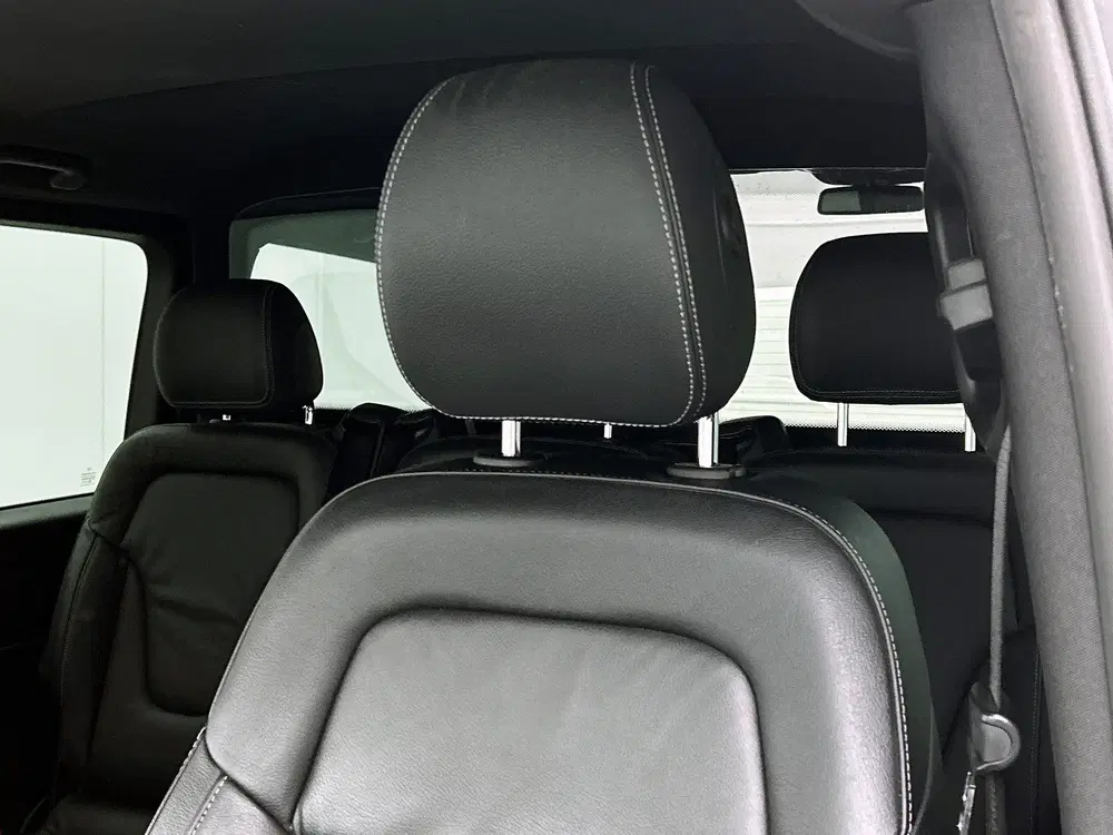 Mercedes-Benz V-Klasse 300d Lang DC Avantgarde AMG DAB uit 2020, foto 14