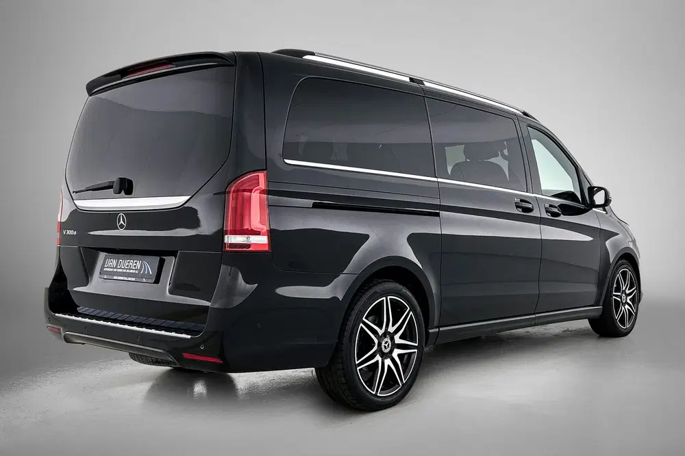 Mercedes-Benz V-Klasse 300d Lang DC Avantgarde AMG DAB uit 2020, foto 7
