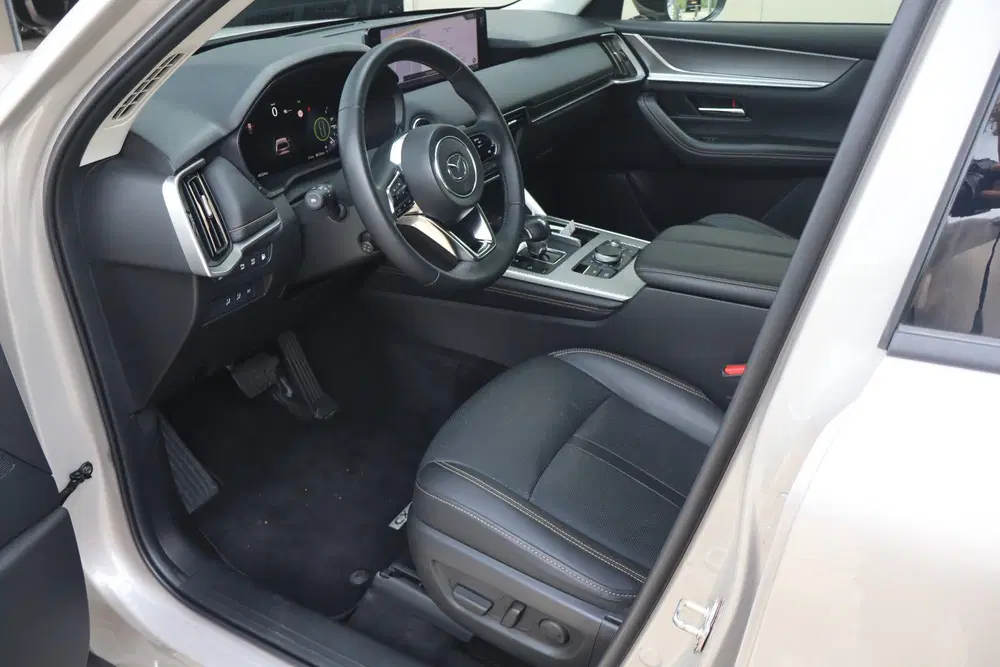 Mazda CX-60 2.5 e-SkyActiv PHEV Homura uit 2024, foto 4